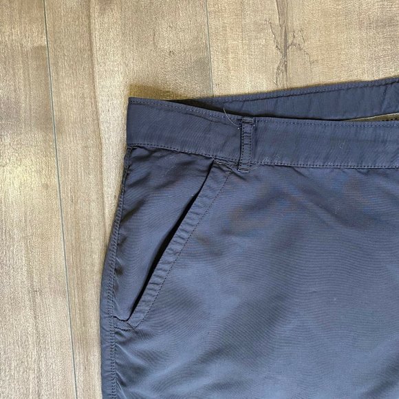 Mountain Equipment Co-Op MEC Shorts Men’s 40x11 Pockets **mark - Picture 4 of 9